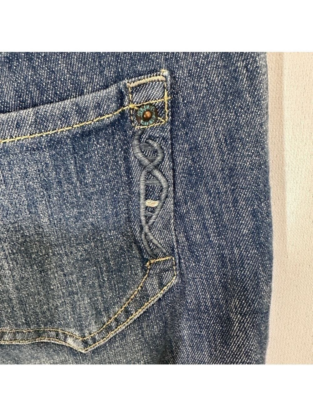 Genetic Denim “The Shane” Cigarette Jeans in Saddle Wash - Size 28 - Picture 5 of 16